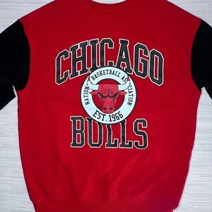 Chicago Bulls Red and Black Sweatshirt size medium